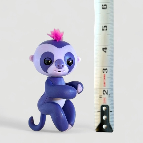 Fingerlings Interactive Pets Bundle  - Marge Sloth, Bella Pink & Amelia Monkey - Picture 2 of 4